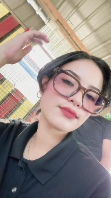 @maykkzdn