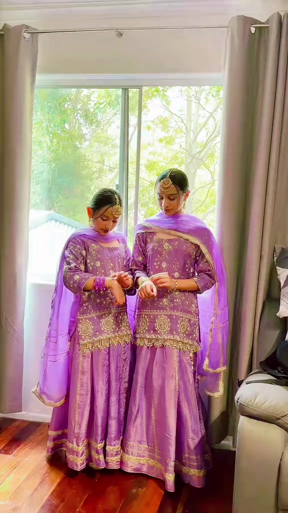 @⭐️Sandhusisters⭐️