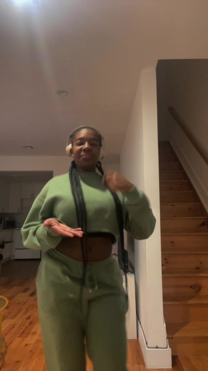 @Nisi