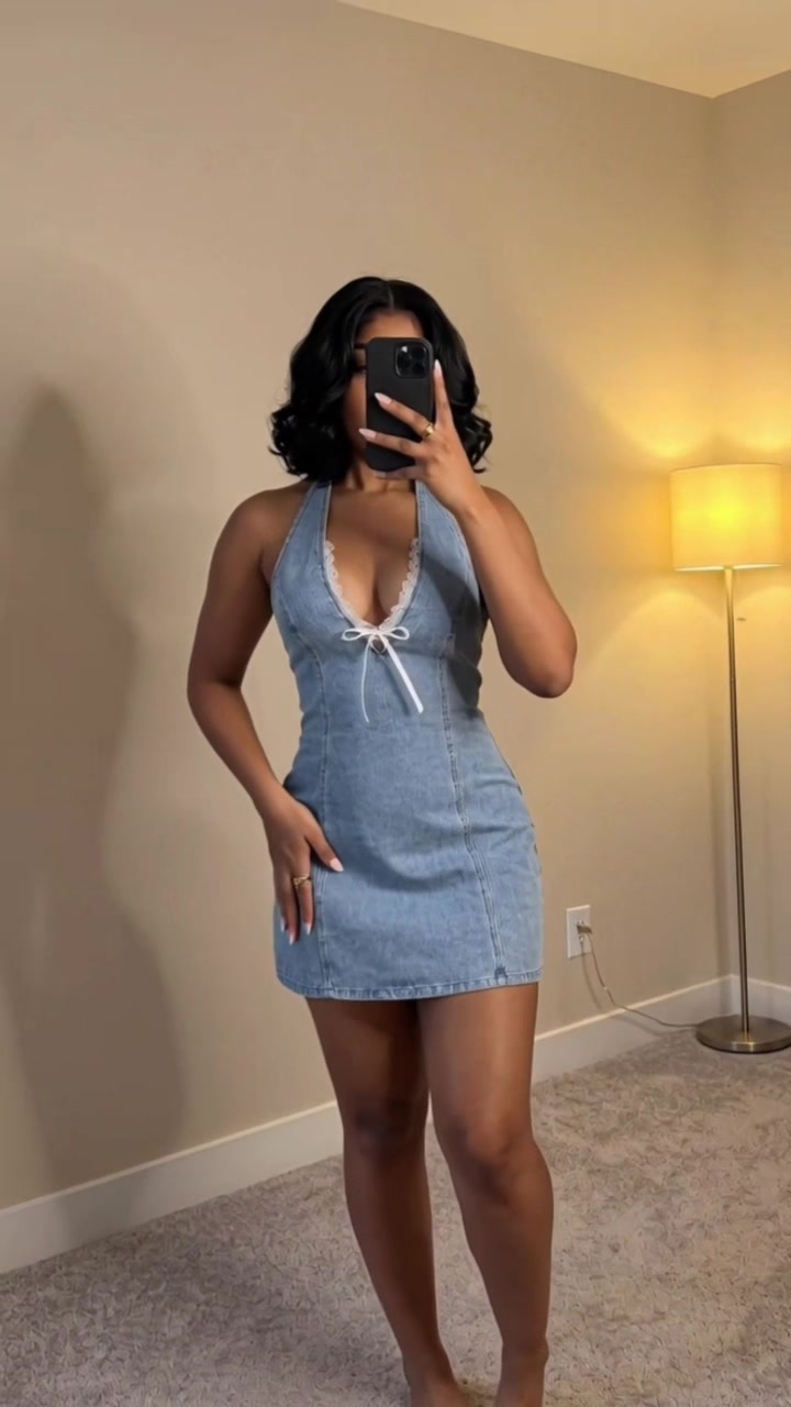 @Lala