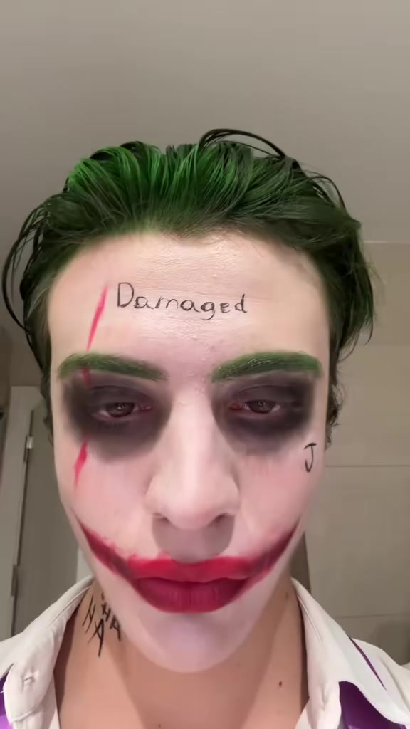 @𝖆𝖕𝖔𝖑𝖔