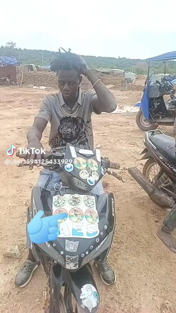 @Aziz petit ☝️🍾💵🤛🍾💰🤟 🍾🌹