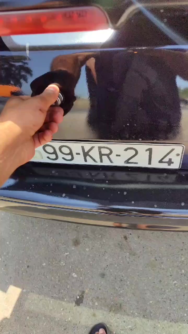 @Kamran068_
