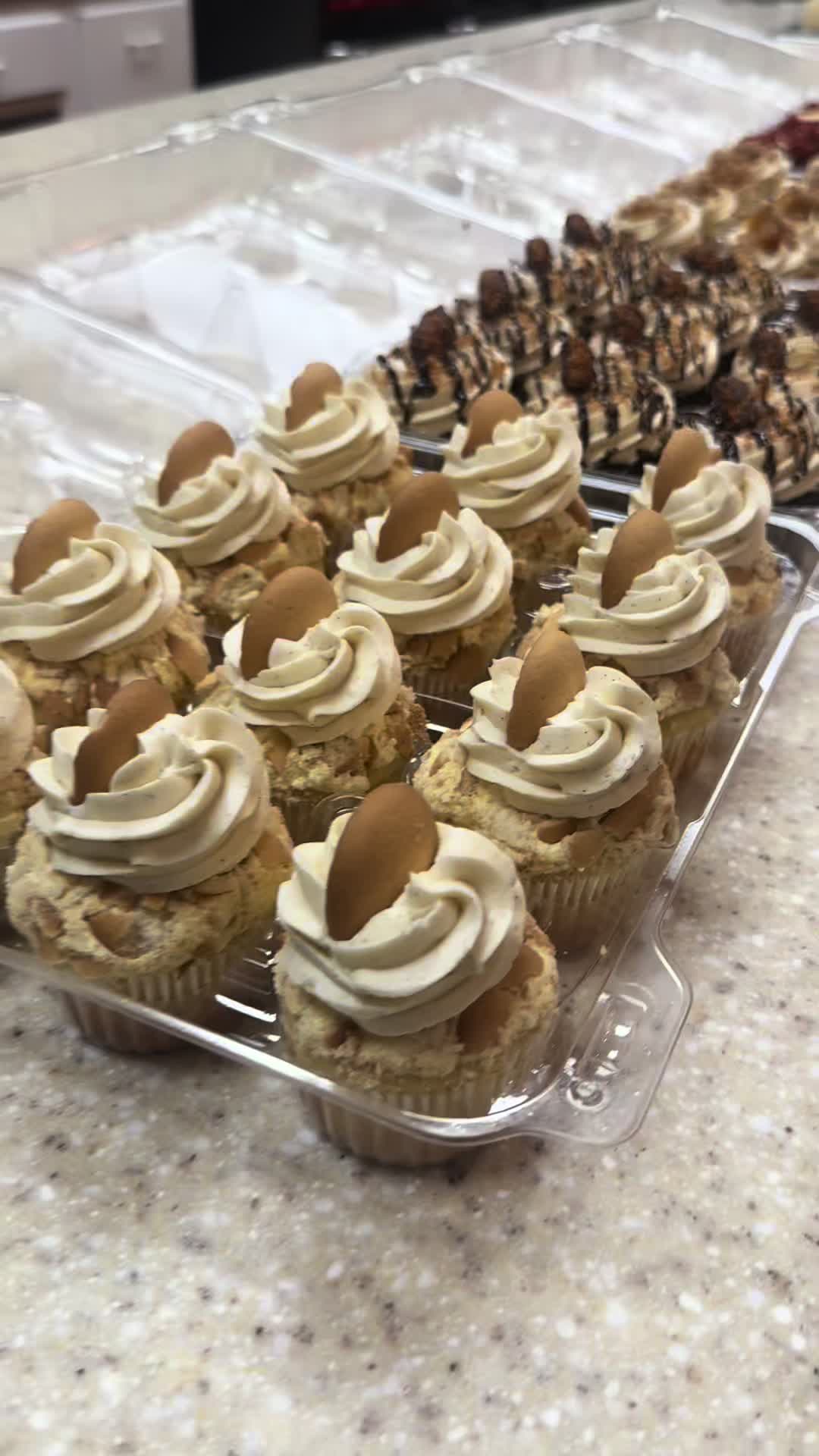 @mo.cupcakes