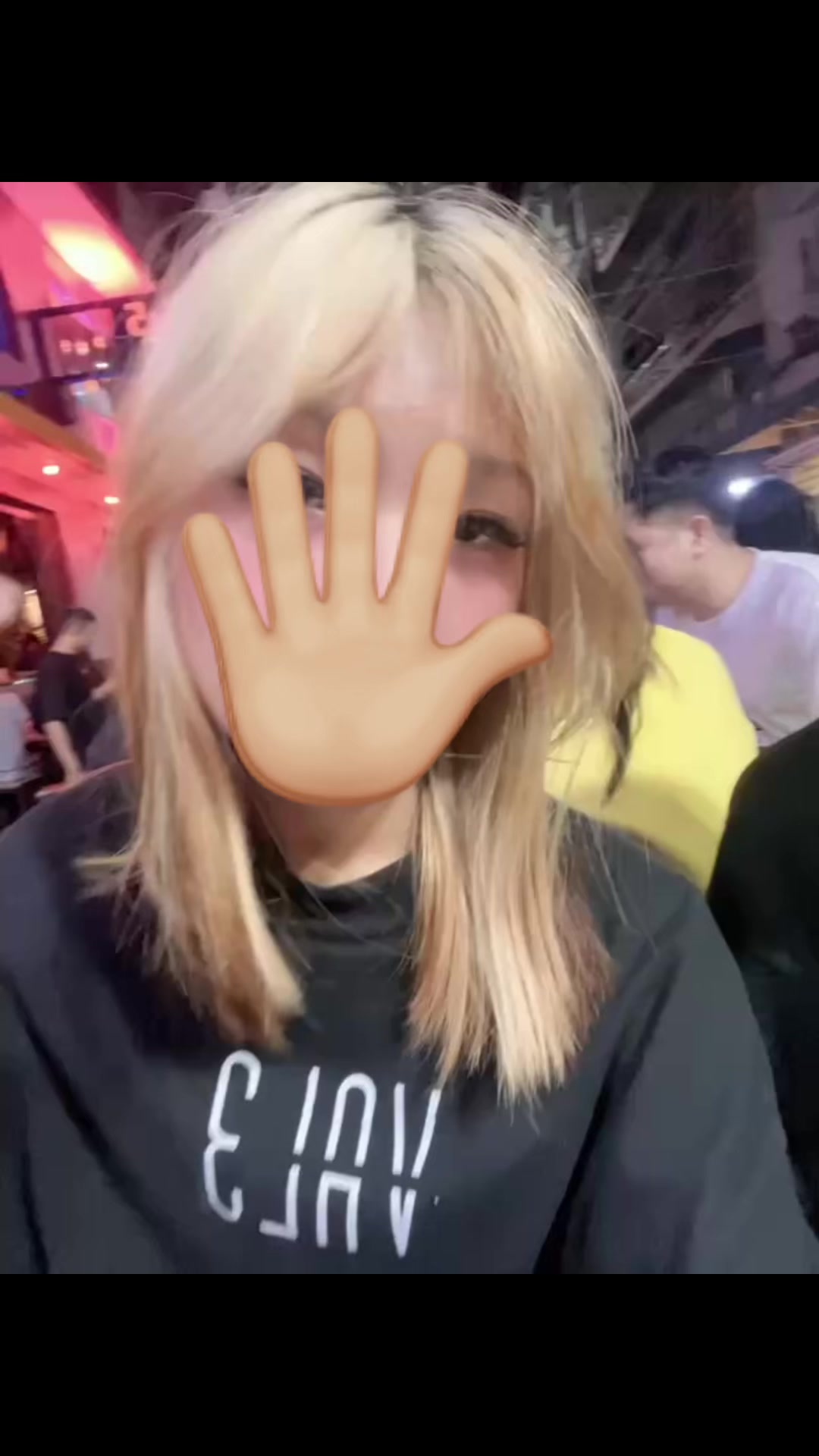 @T