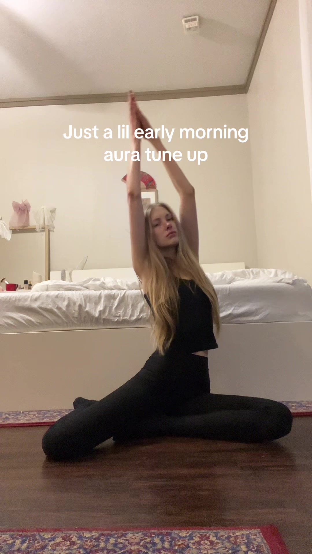 @laura