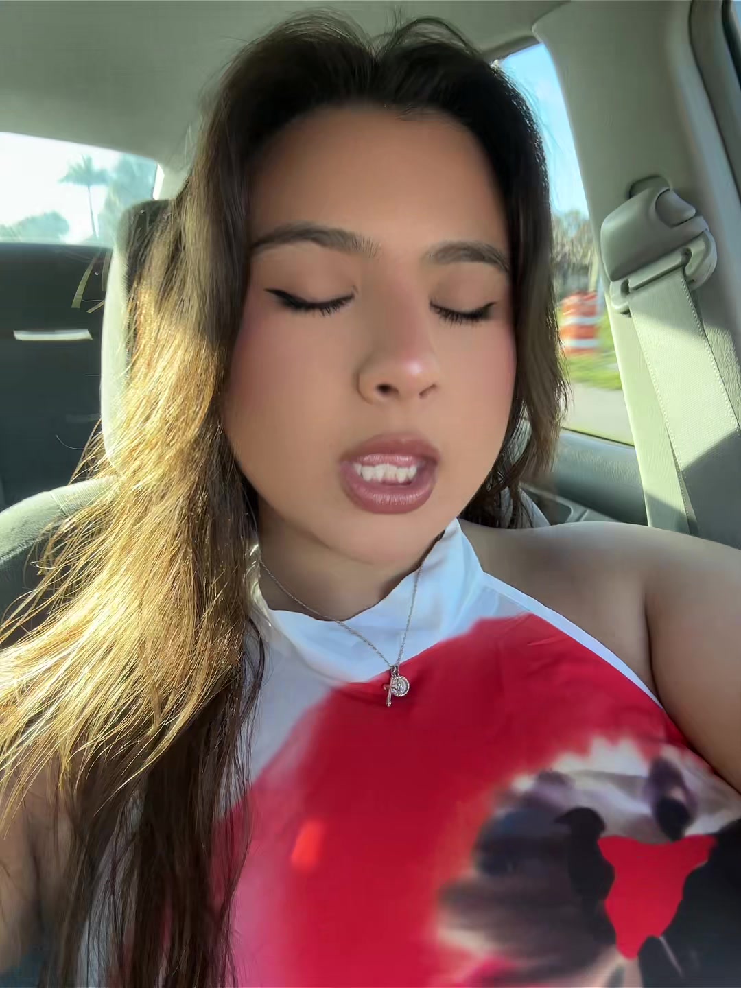 @laura