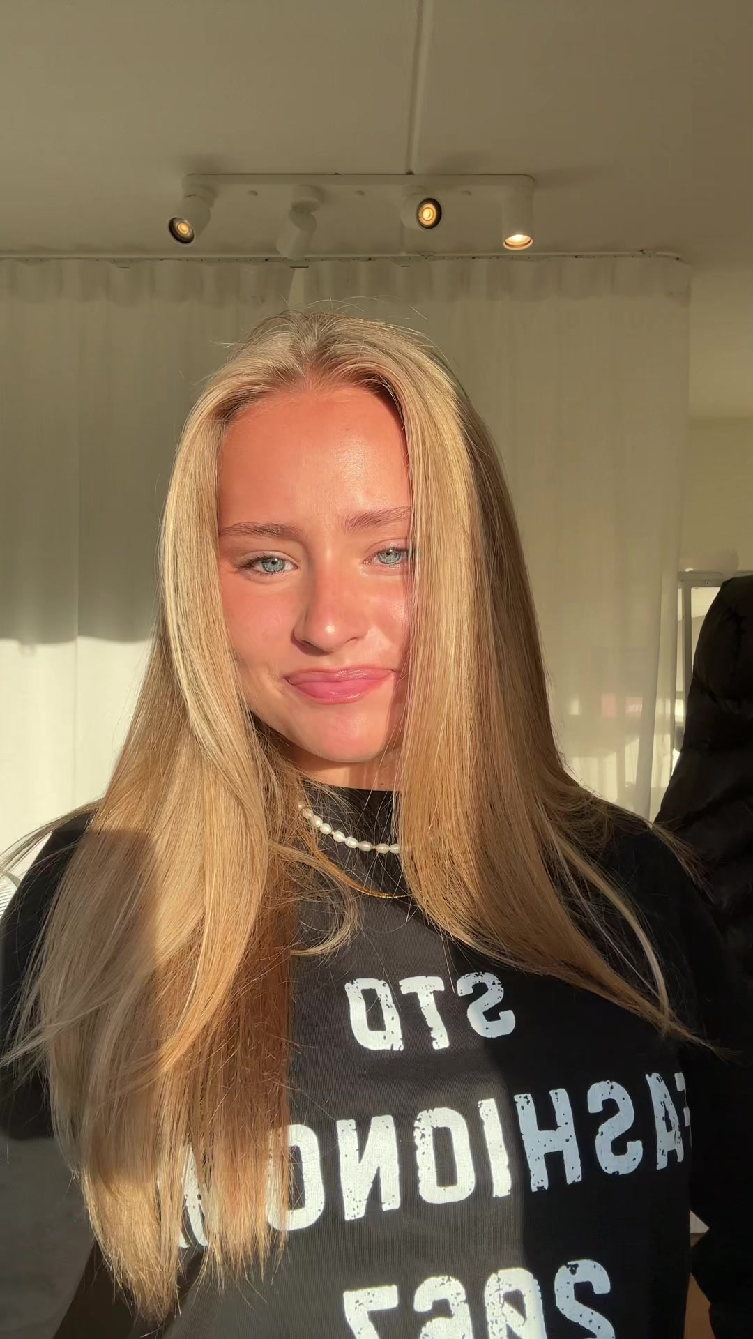 @isislinnemans