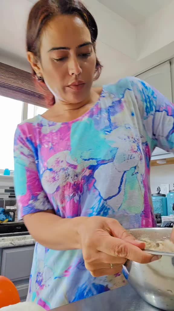 @๐๐จ๐ฆ๐ โง ๐๐๐ญ๐๐ฅ