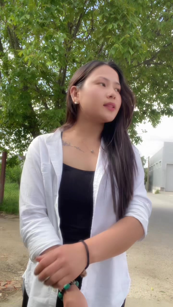 @Mina gurung 🦋