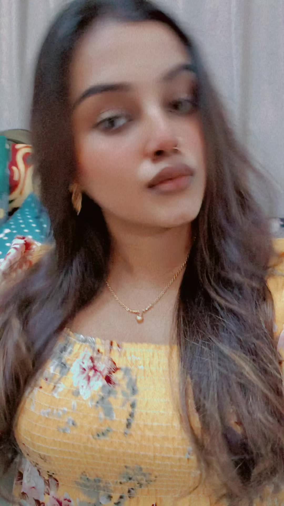 @LULU....❤️✨🖤