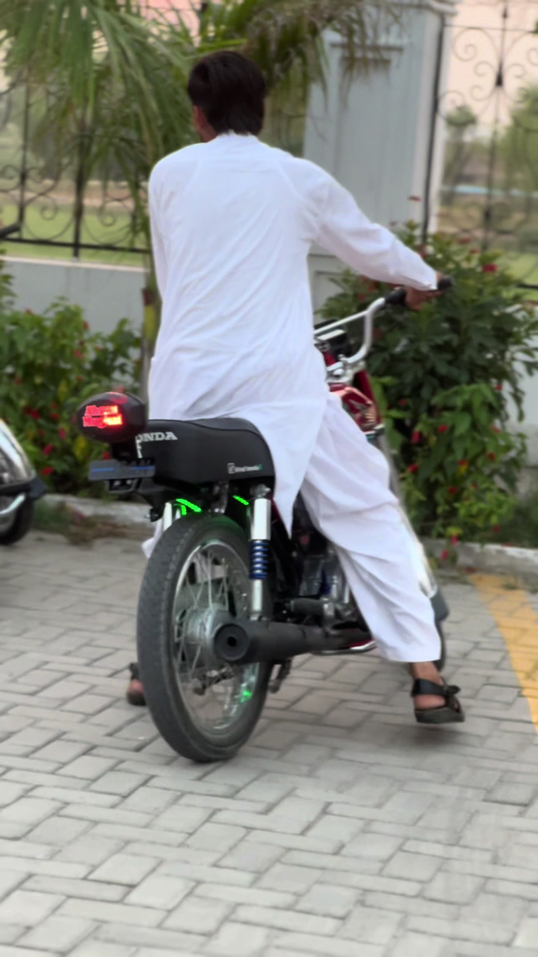 @Viral honda✅
