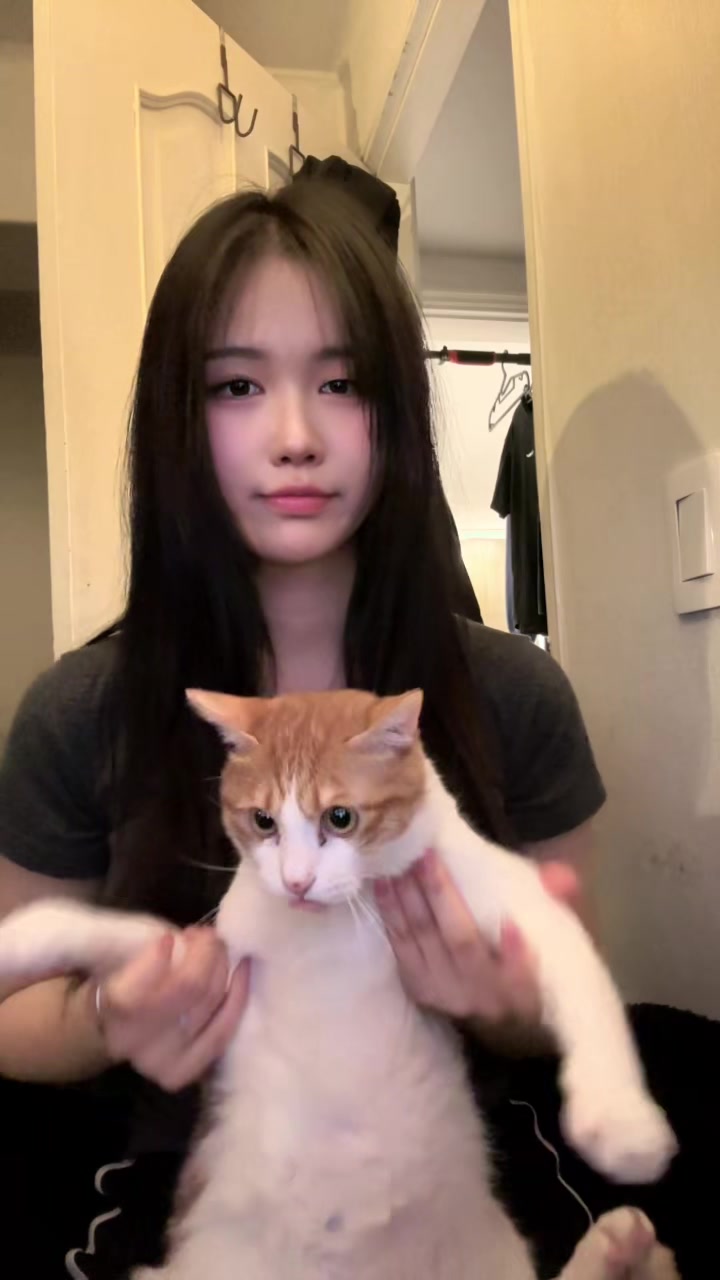 @ganzi_kitty