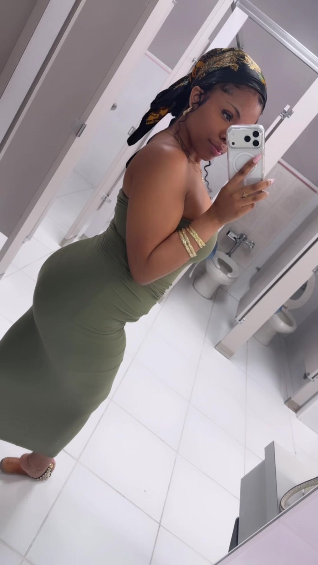 @Naomii