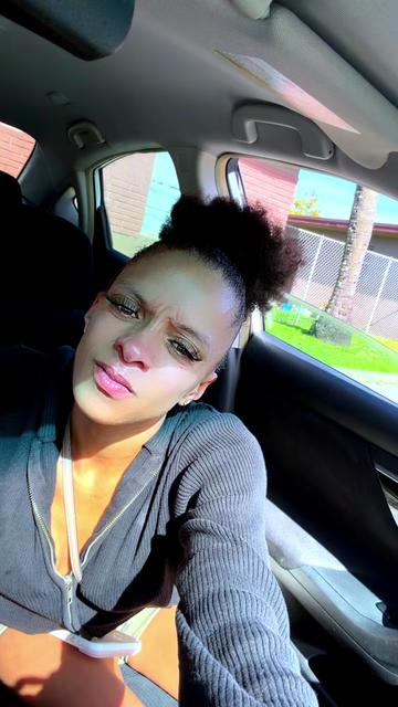 @Lele🌻