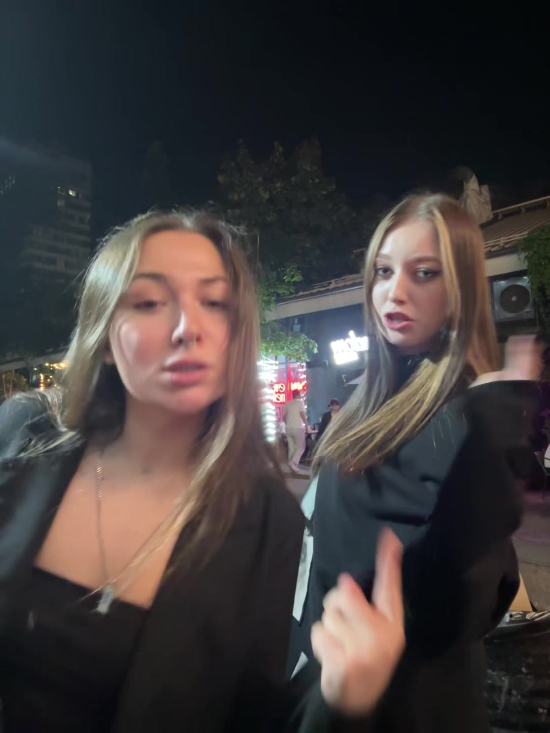 @вика эщкере