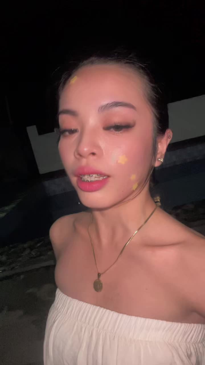 @Christine Abesamis