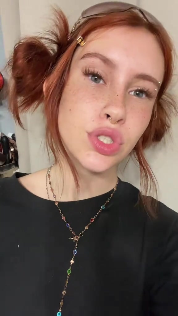 @Лисушка