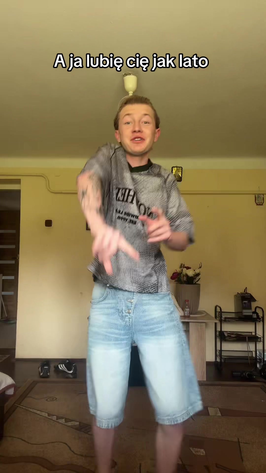 @Yo tu Aleks🤪 📸psyh0l_q