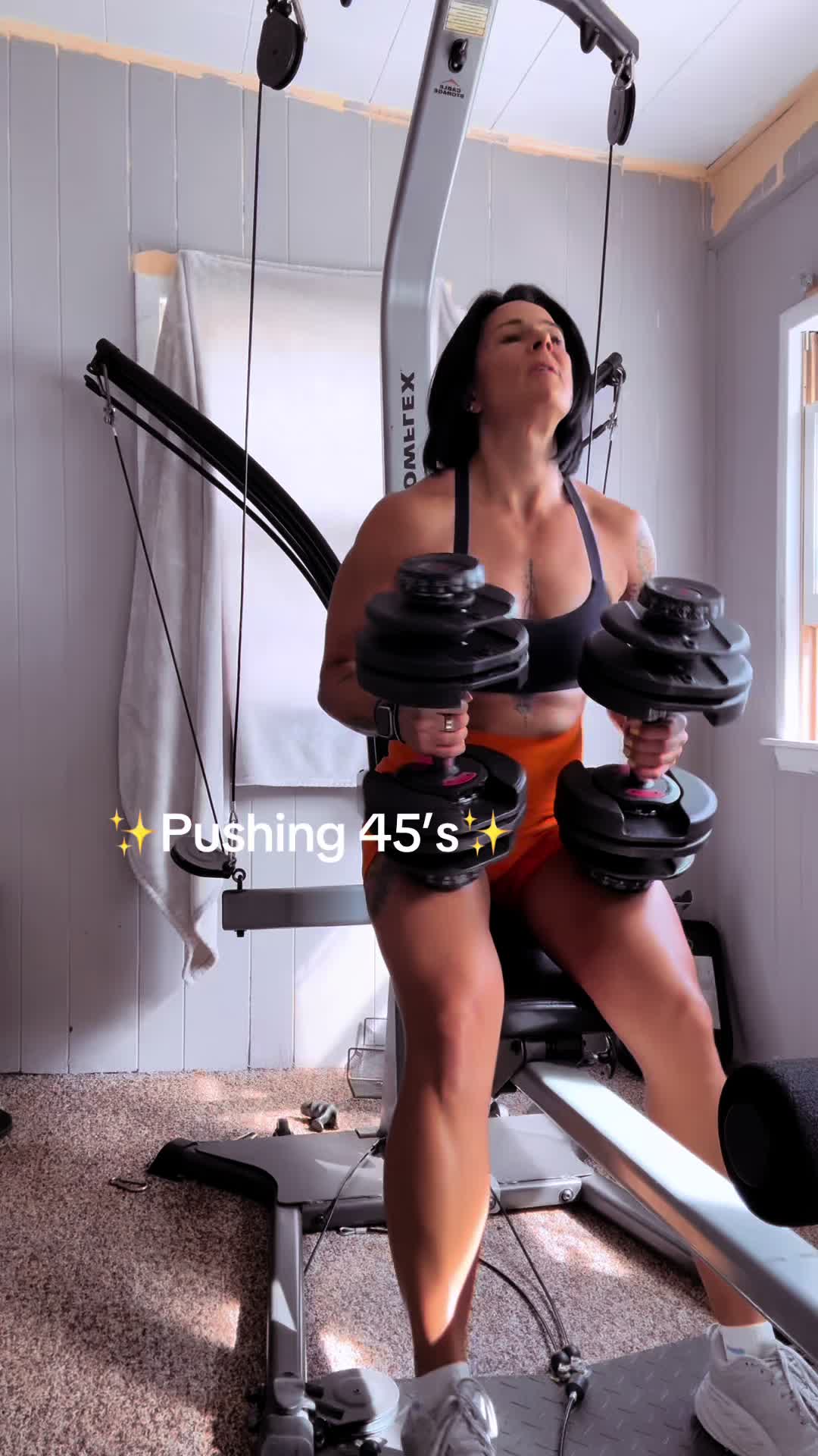 @fitmom_of_4_