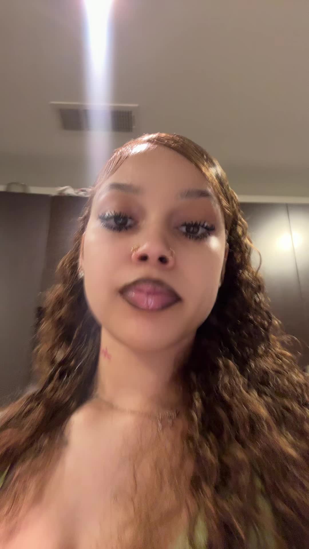 @MK
