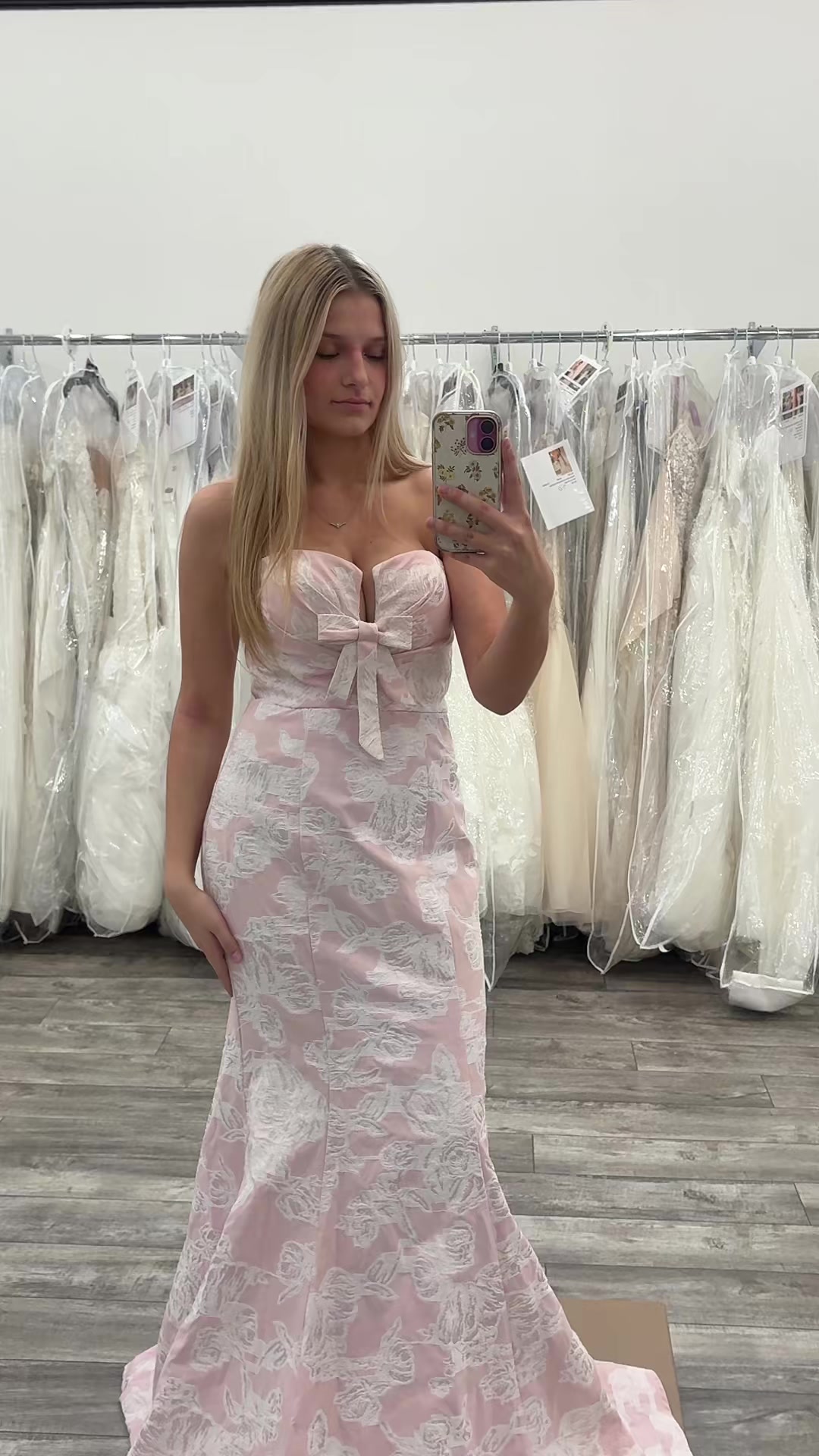 @House Of Fashions