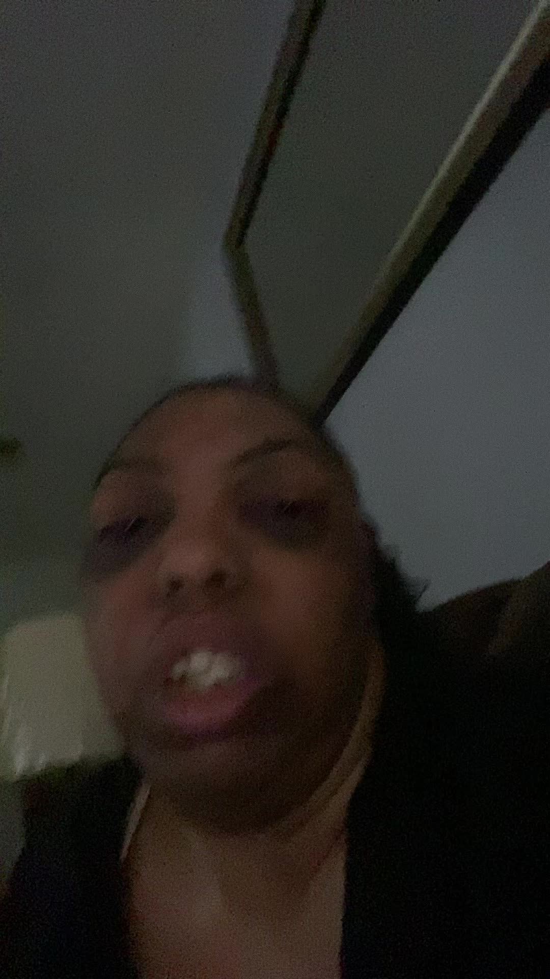 @_shannonderouen