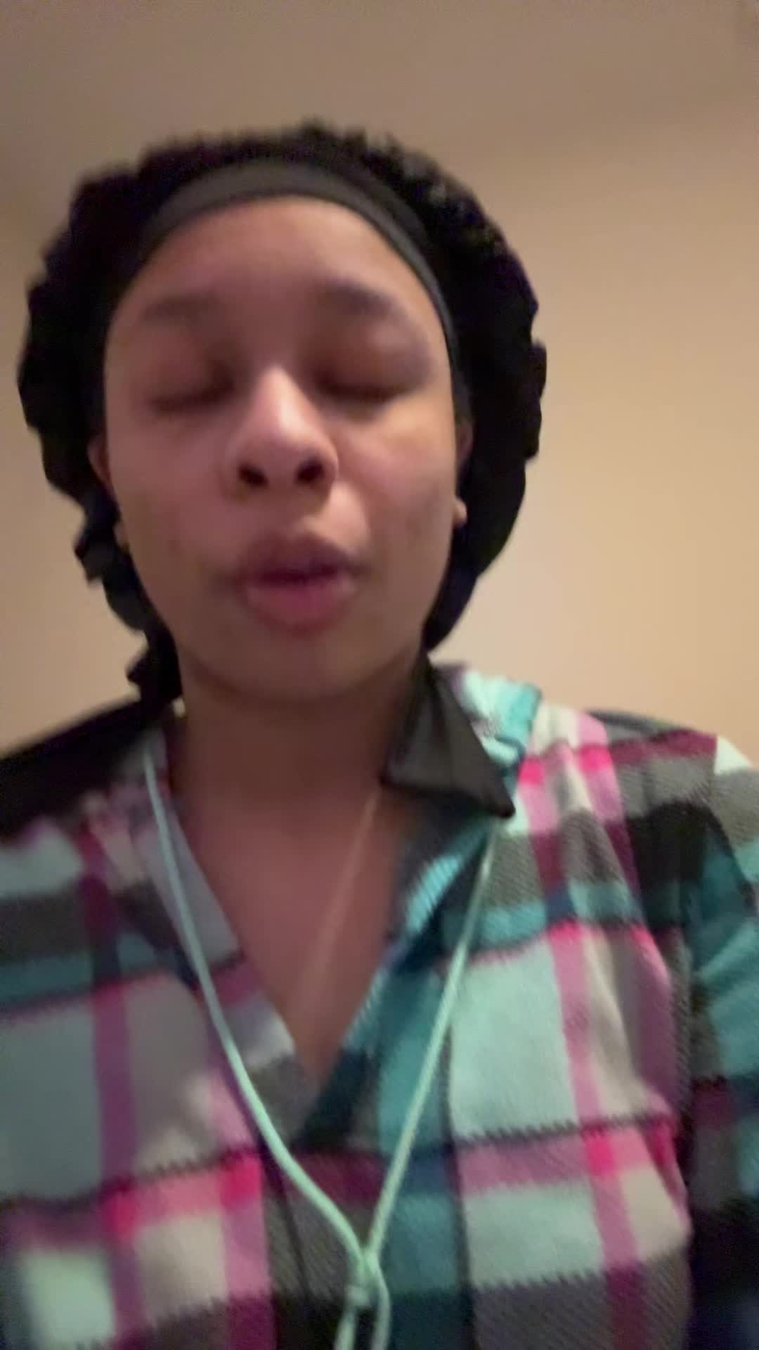 @riyahhhh <3