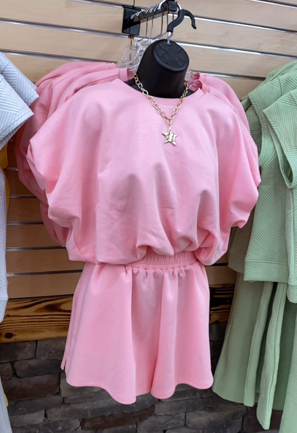 @shopdalesclothing