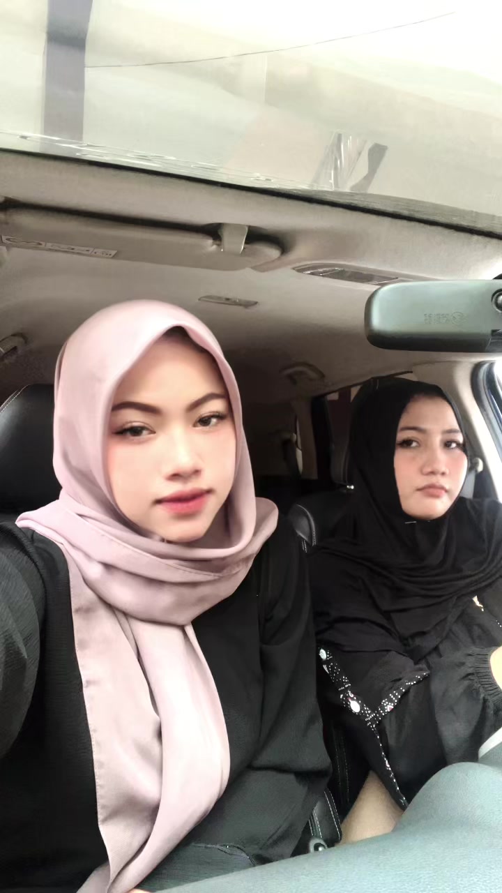@eyaaa_