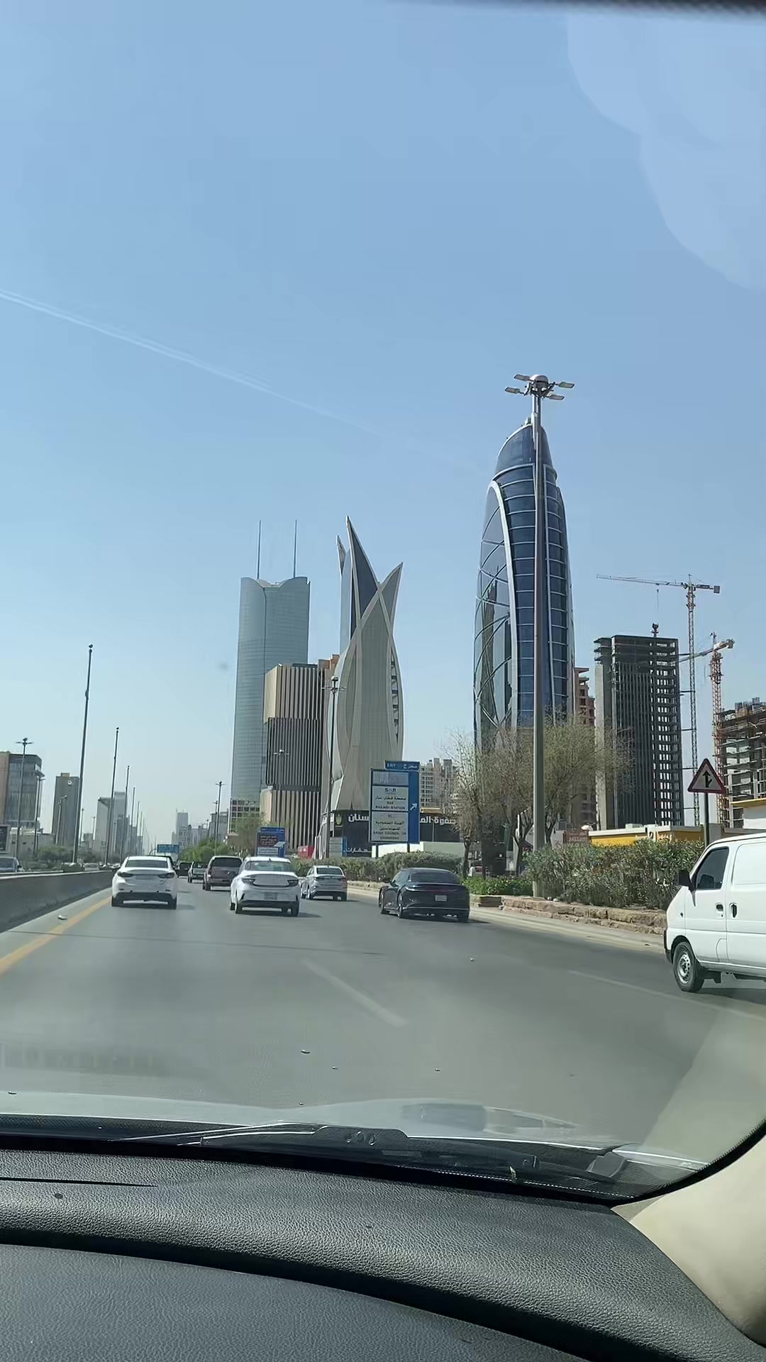 @REحAN ✅️🥀