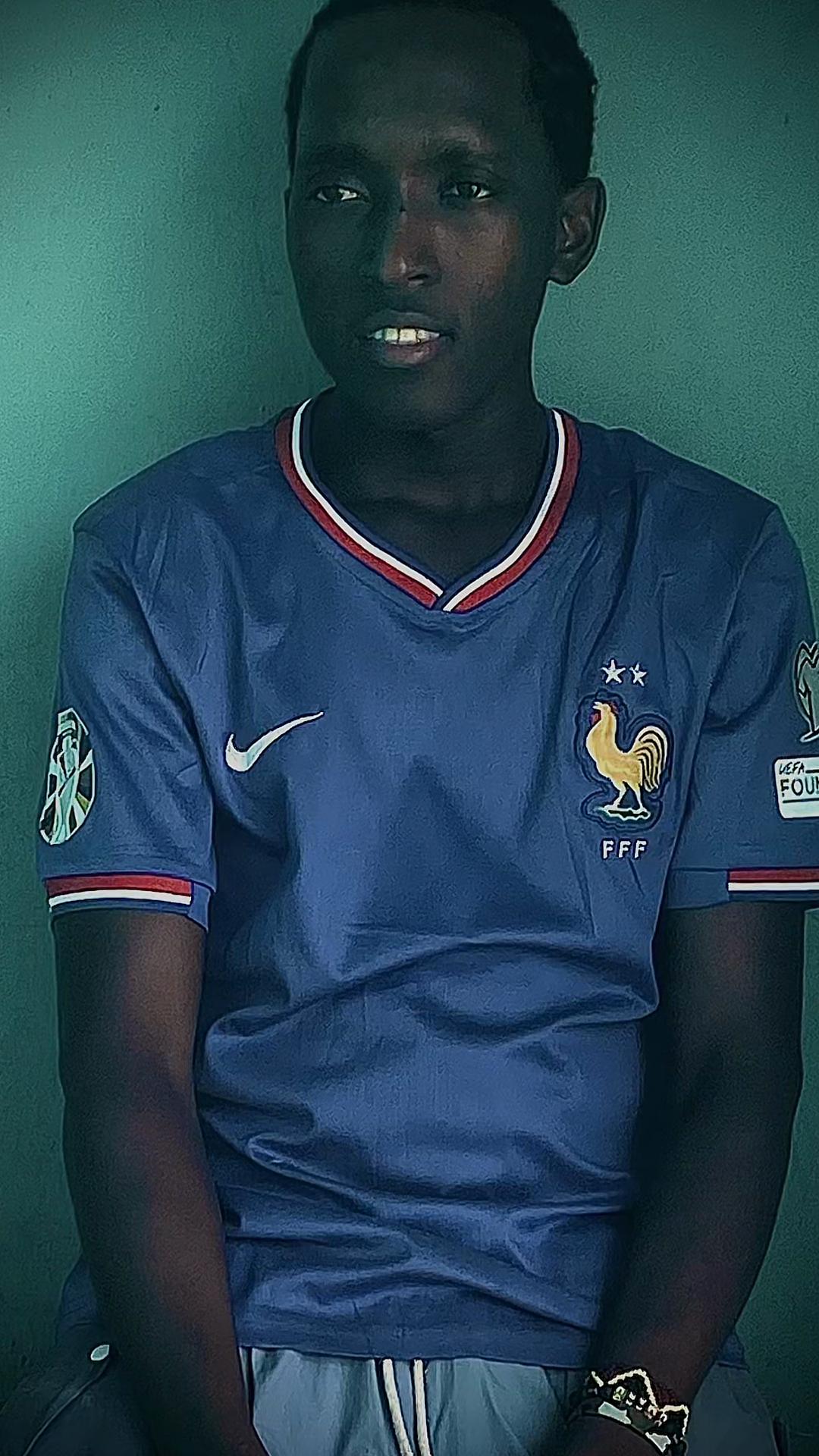 @UMAR🇺🇬