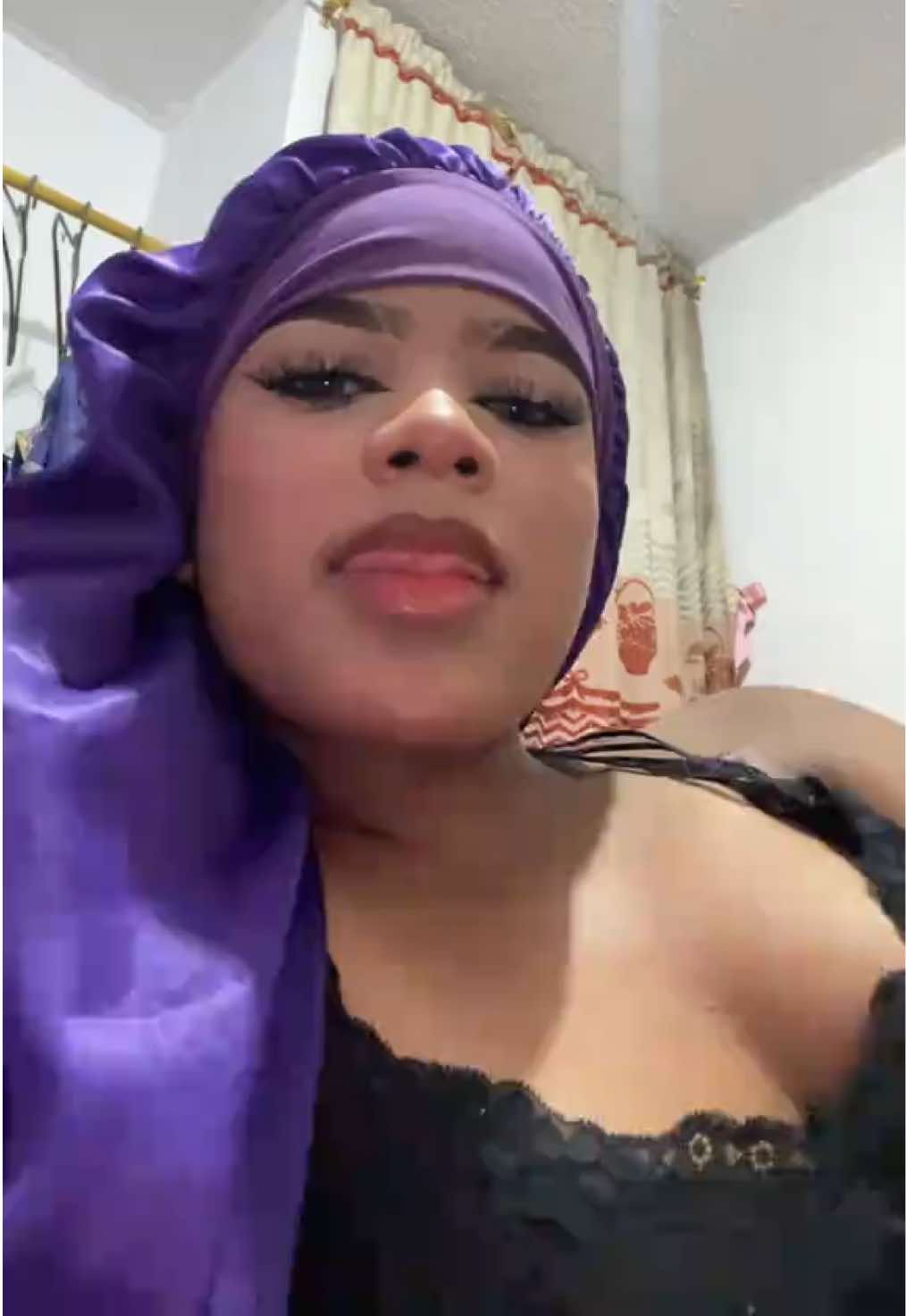 @ټ