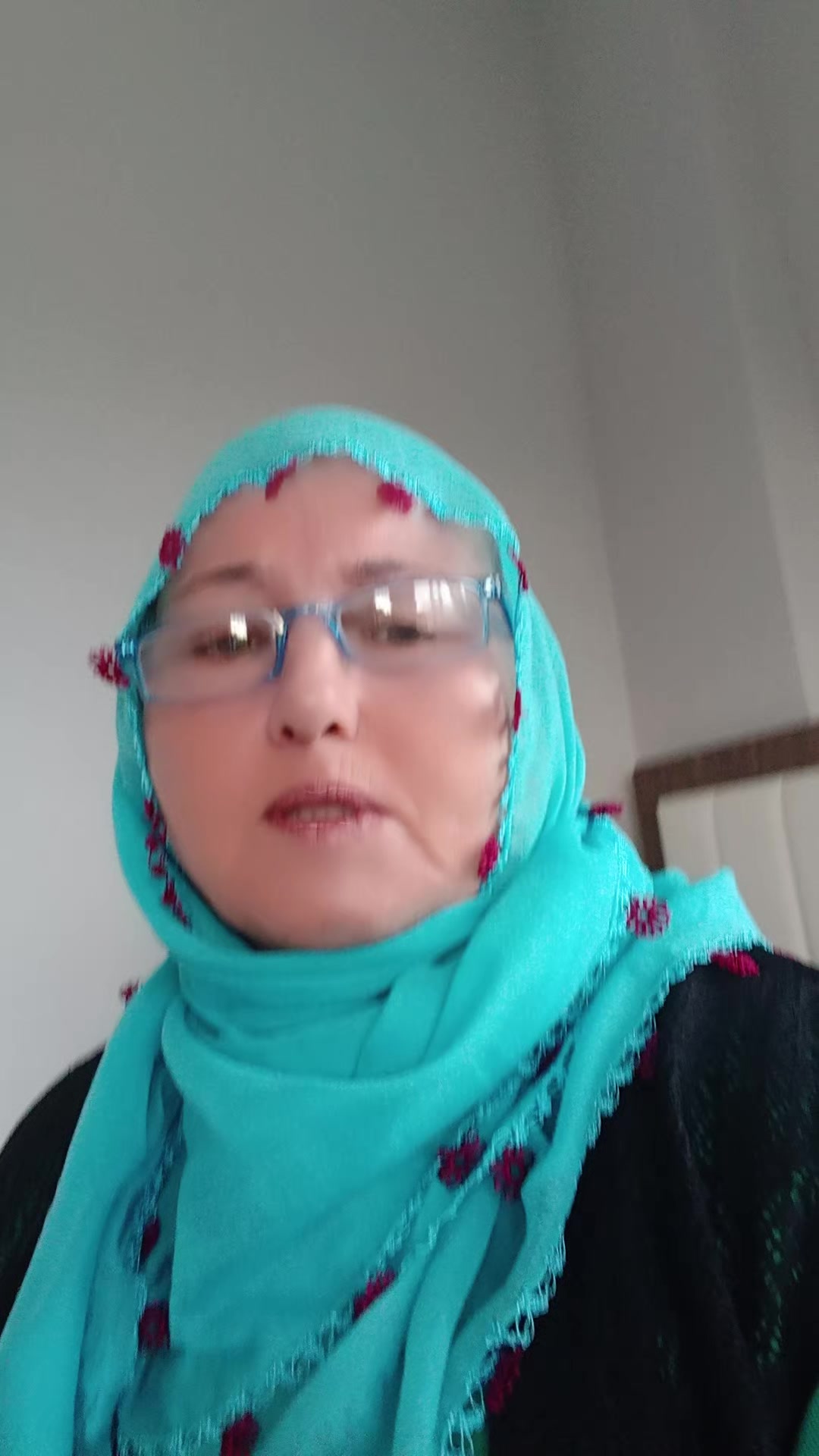 @Mira nur 33