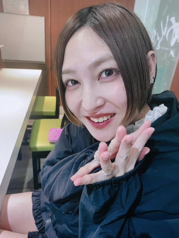 @高速ベロの小柳