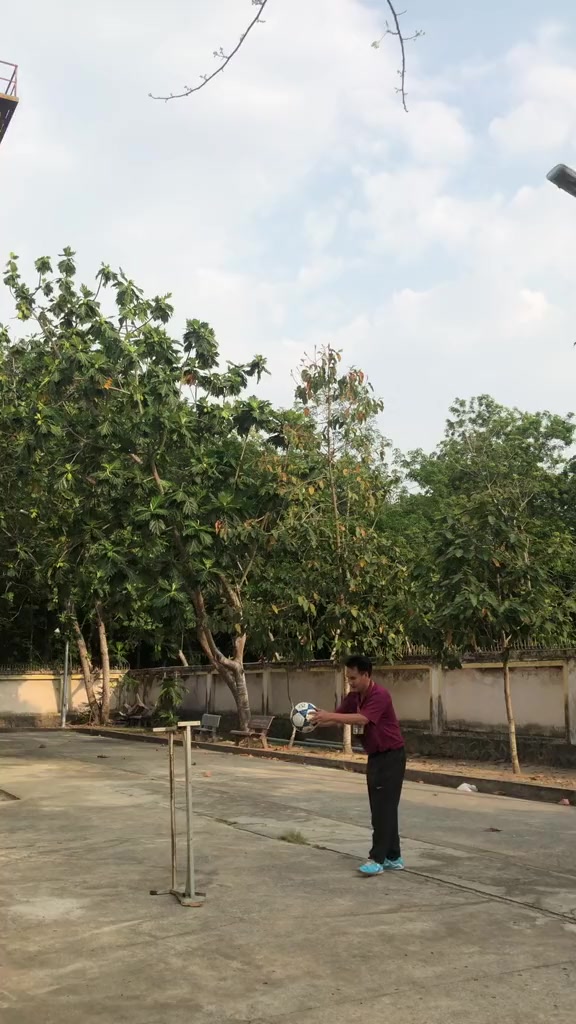 @Thầy T&acirc;n Sports