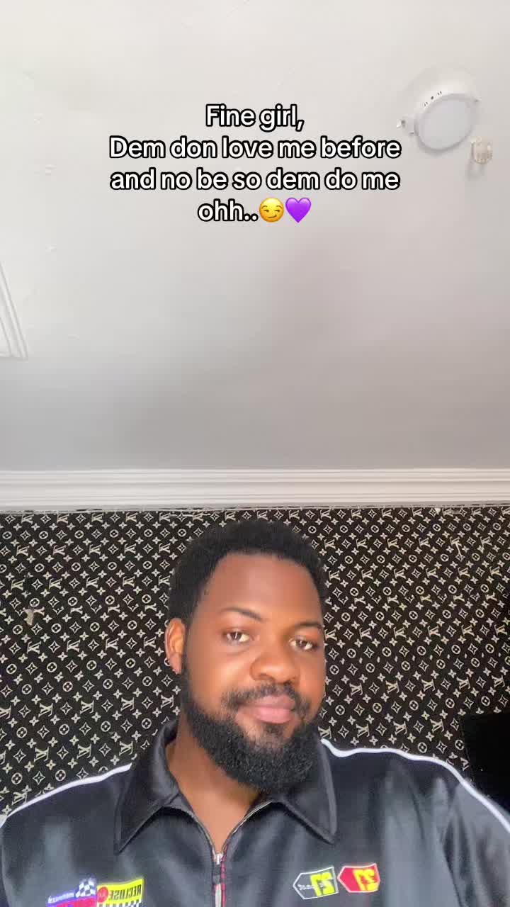 @Julz🥀💜