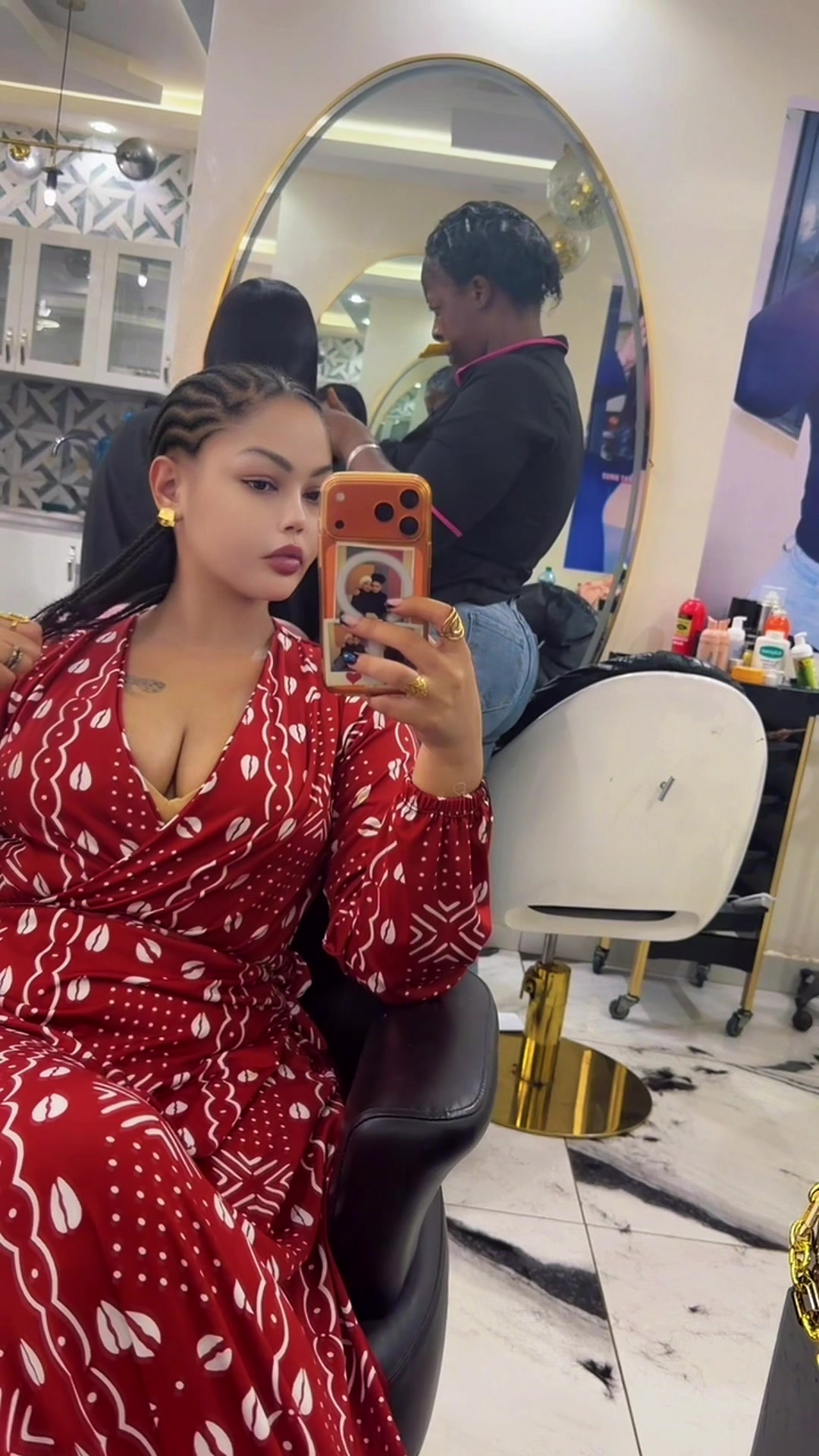 @Bijousiraba5