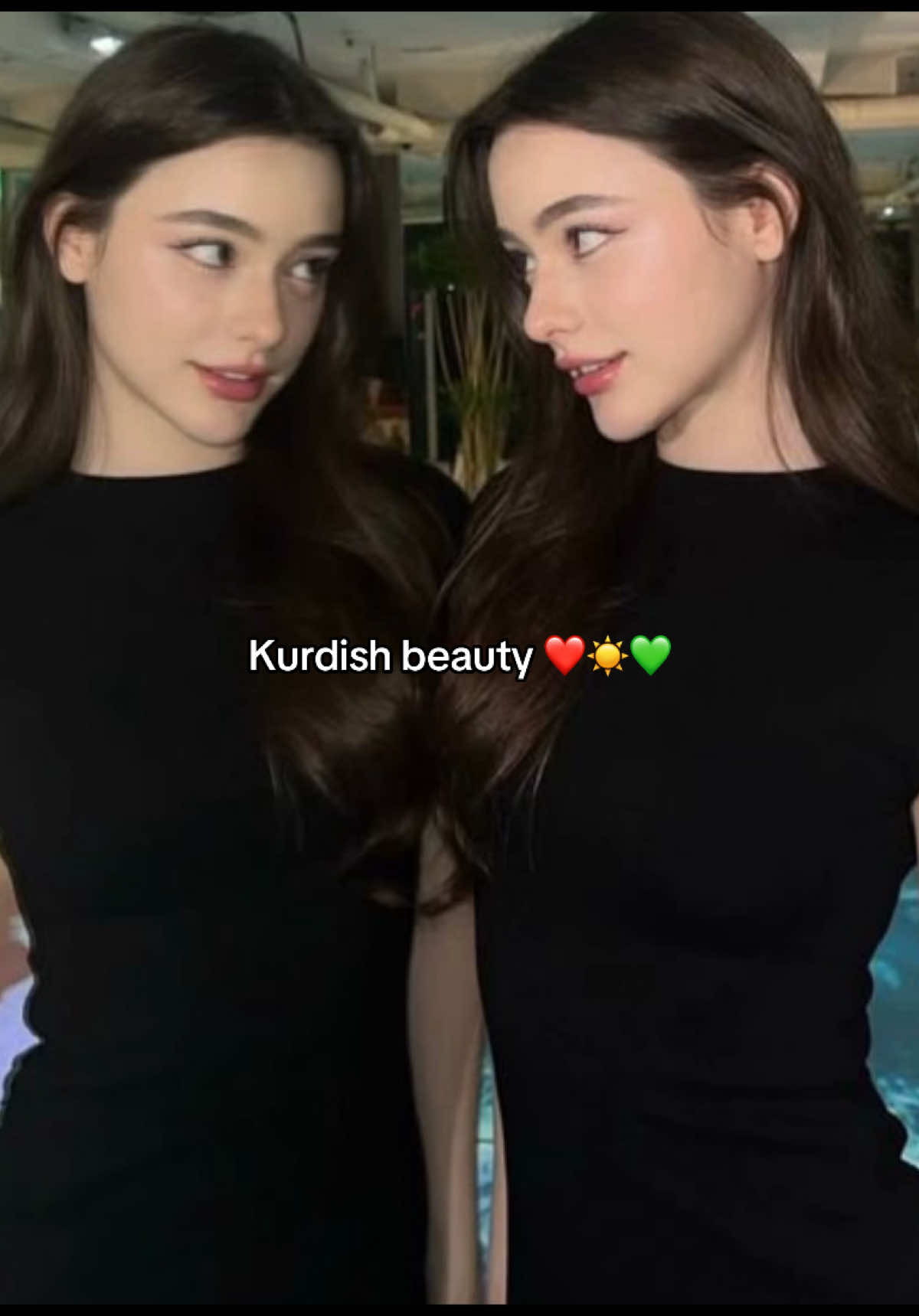 @✹