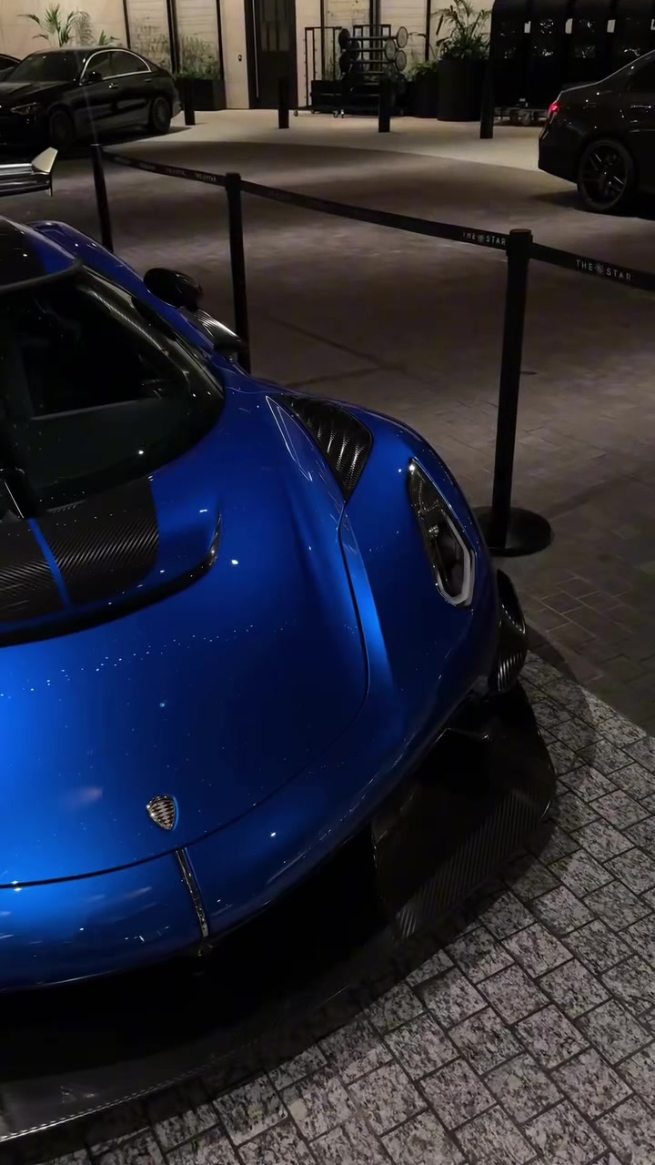 @Faux