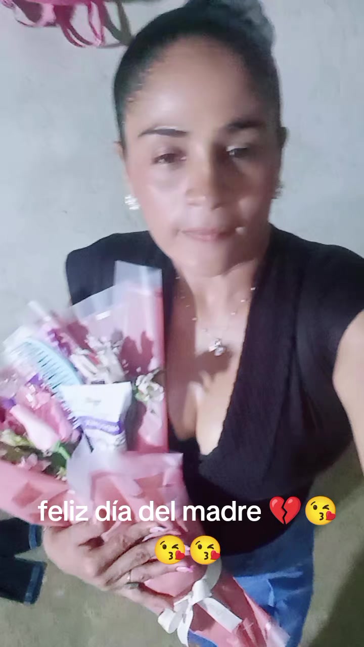 @María Castro ๐๐๐๐
