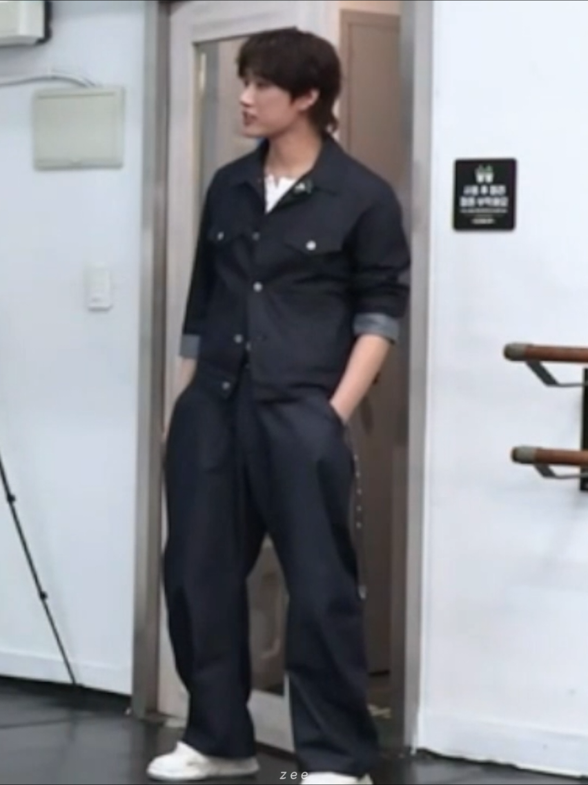 @.๐ป๐ฆ๐ฆ.