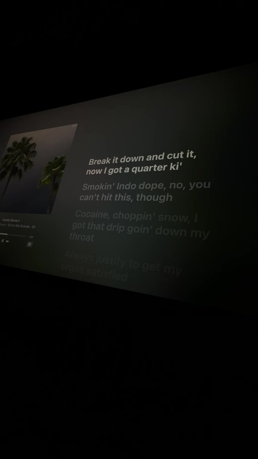 @️
