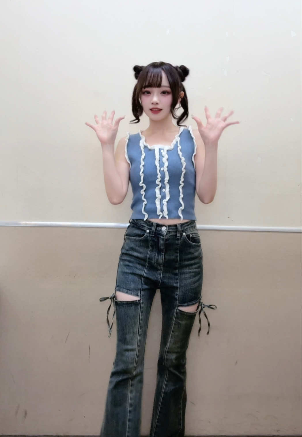 @にしのありさ
