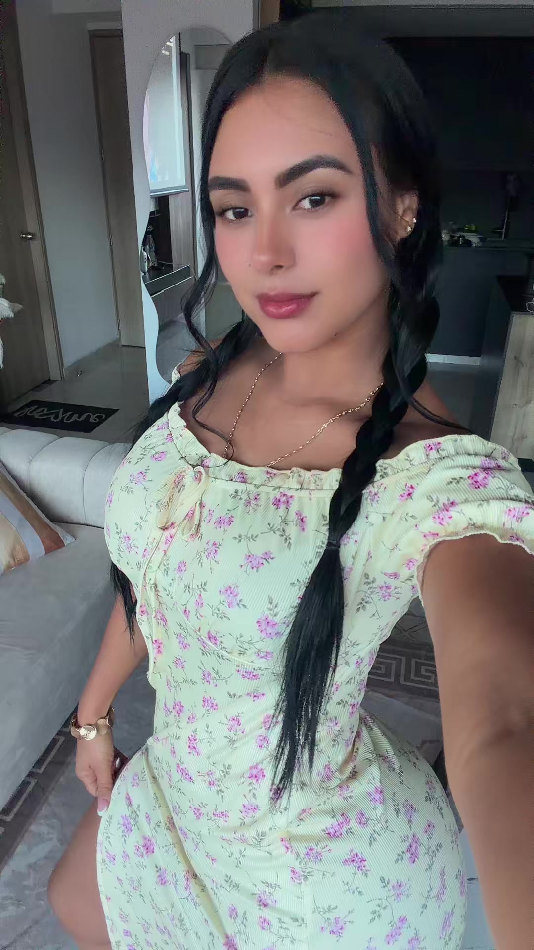 @Alee07