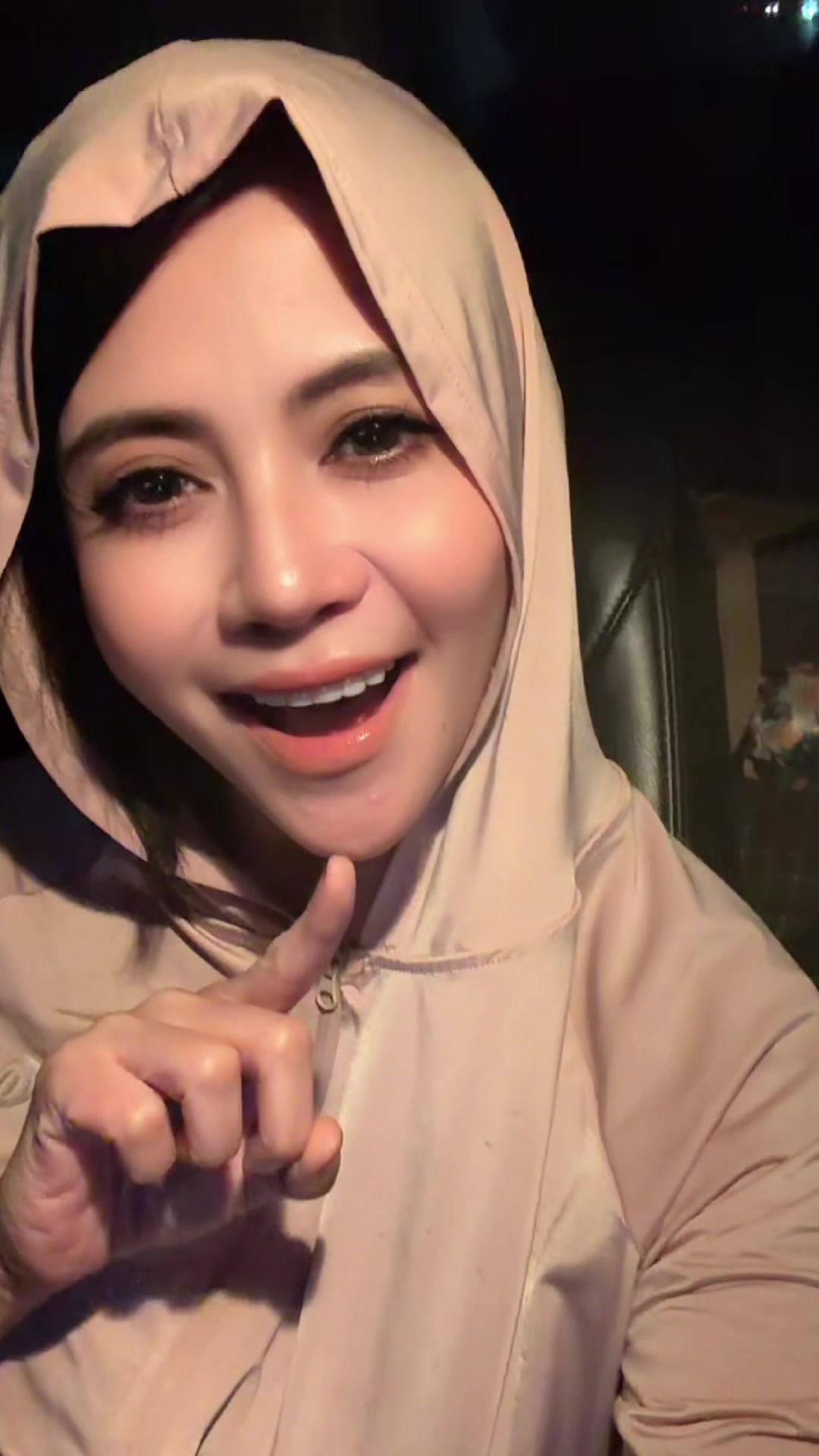 @Ms Izza Zubir