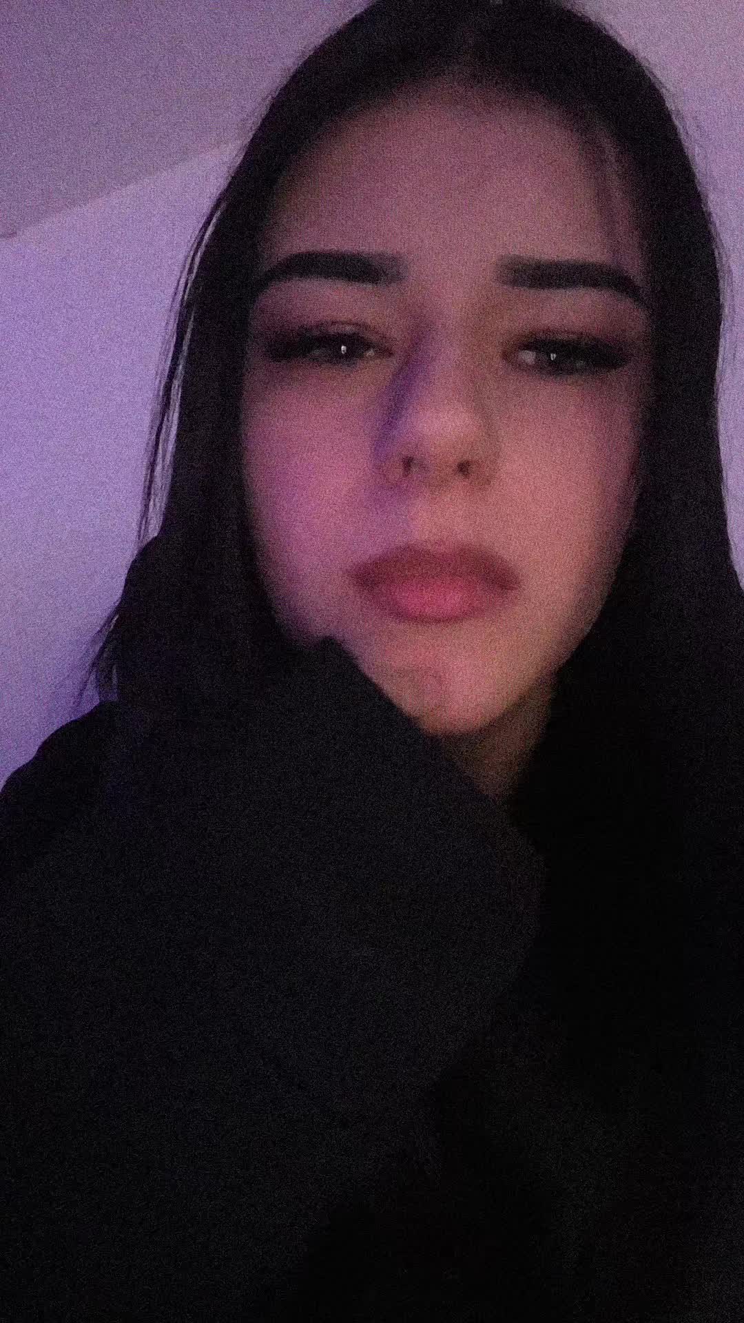 @e_xleen