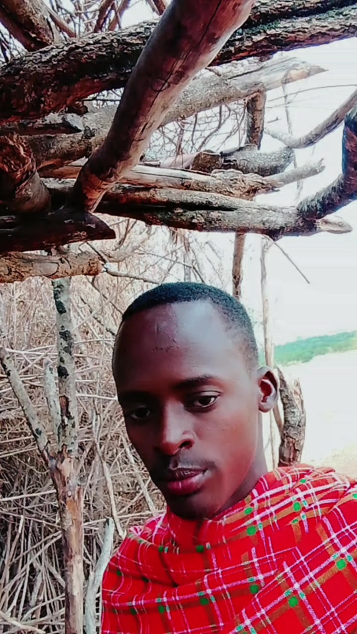 @moses ngusurr