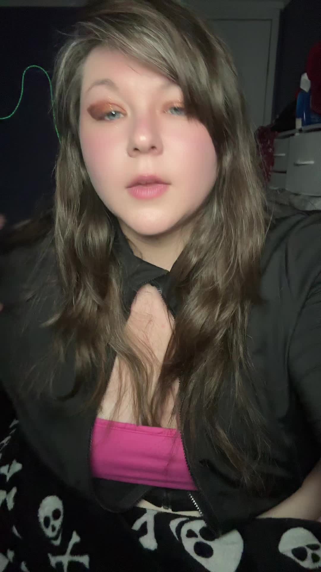 @halochrissycat
