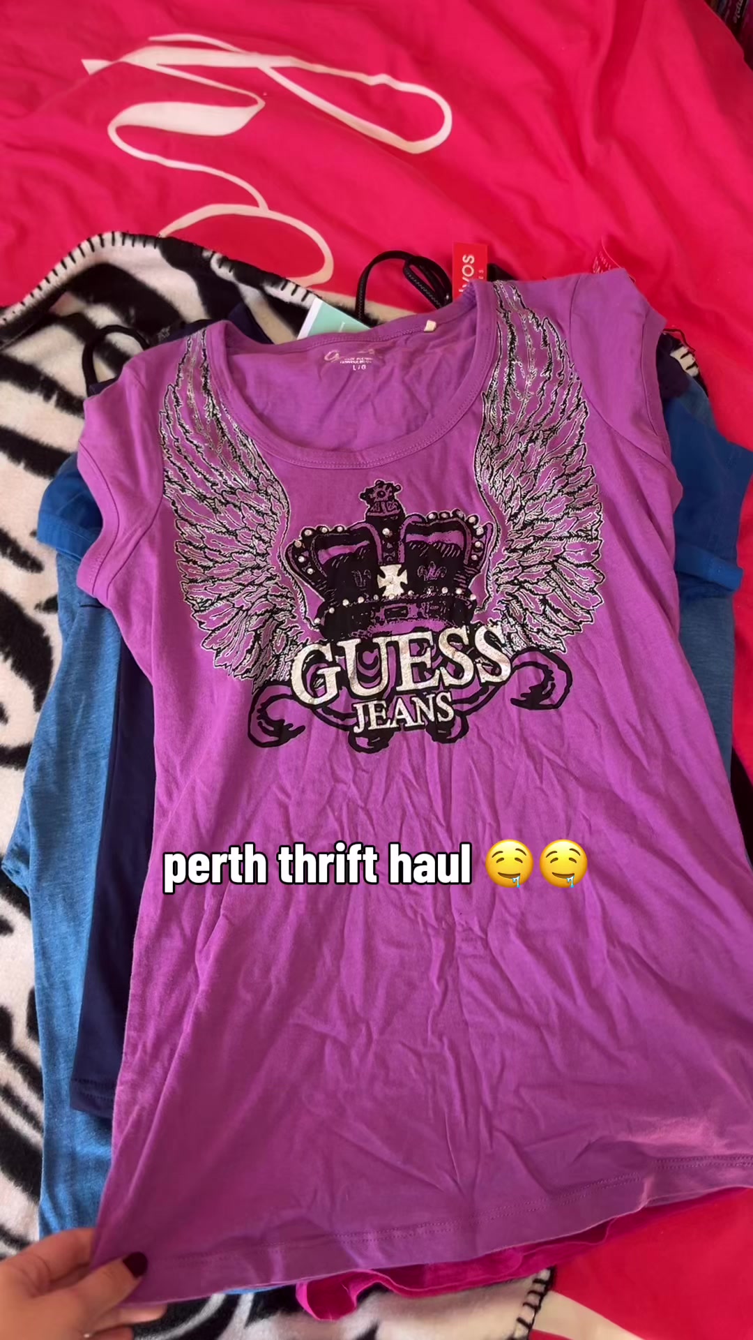 @cherry 🧛🏻♀️